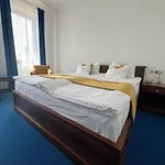 Bassiana Es Etterem Sárvár
