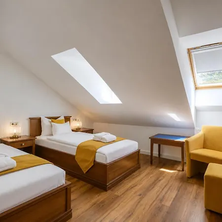 Bassiana és étterem Hotel