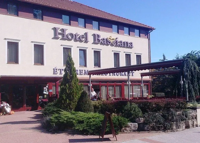 Bassiana és étterem Sárvár